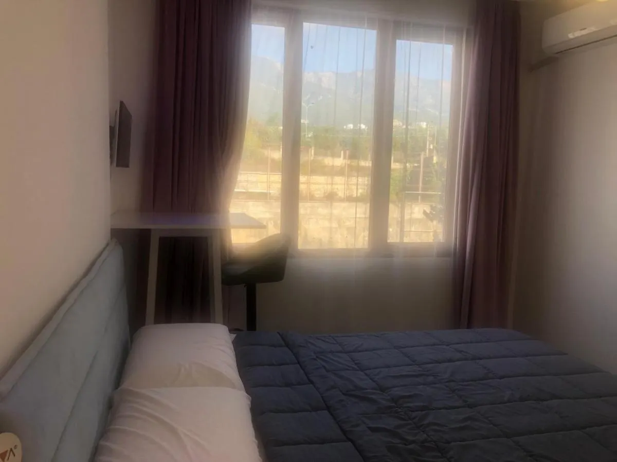 Smart Lugano Apartment Τίρανα