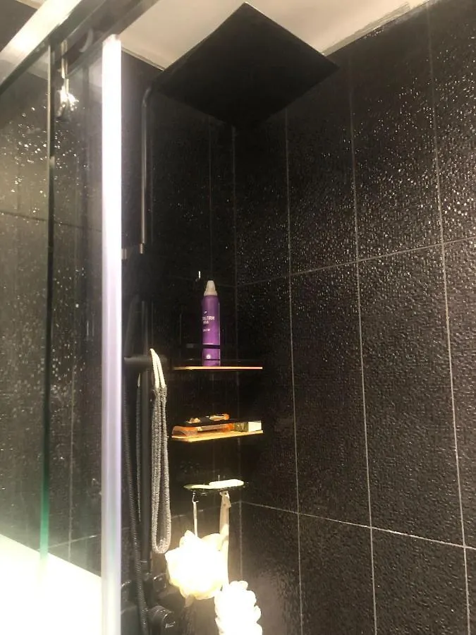 Smart Lugano Apartment Τίρανα 0*,